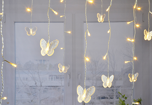 LED závěs na baterie motýly teplé bílé světlo 262 cm x 30/70 cm